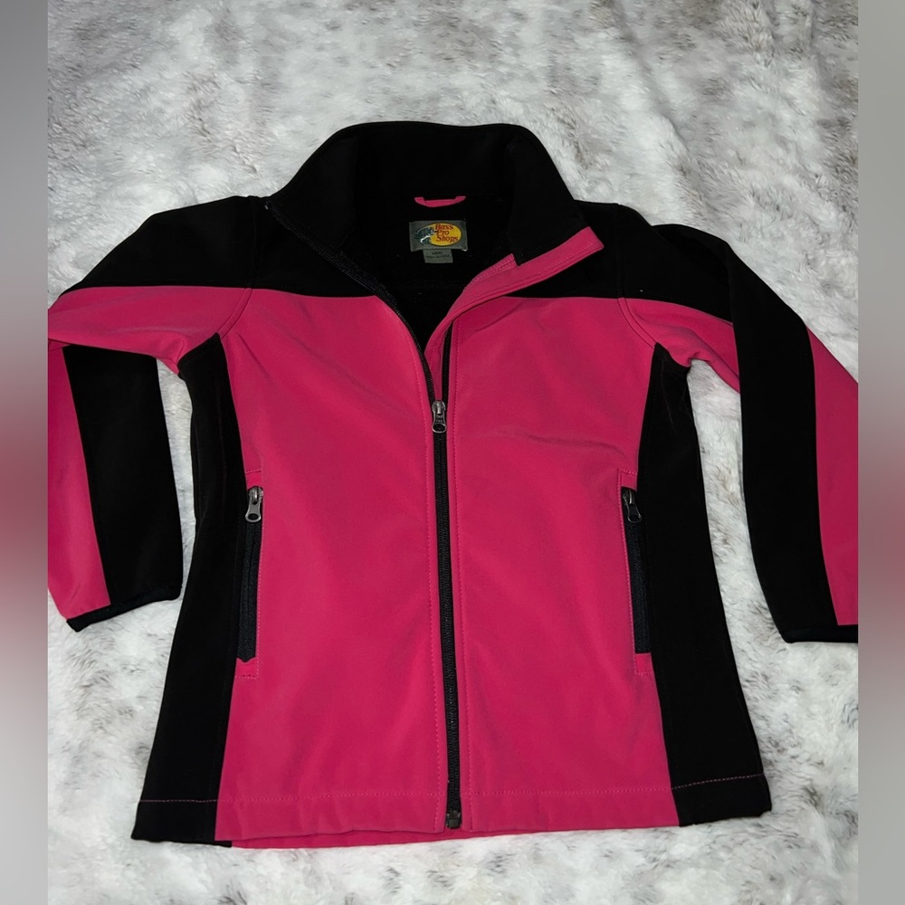 Bass pro shop/ GIRLS size M8, fits small woman